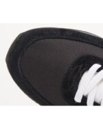 Black Men's Synchron Classic Karhu NZ - Image 3