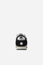 Gunmetal/Lily White Albatross 82 Karhu NZ - Image 4