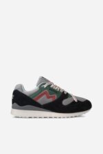 Karhu NZ Jet Black/Hot Sauce Synchron Classic